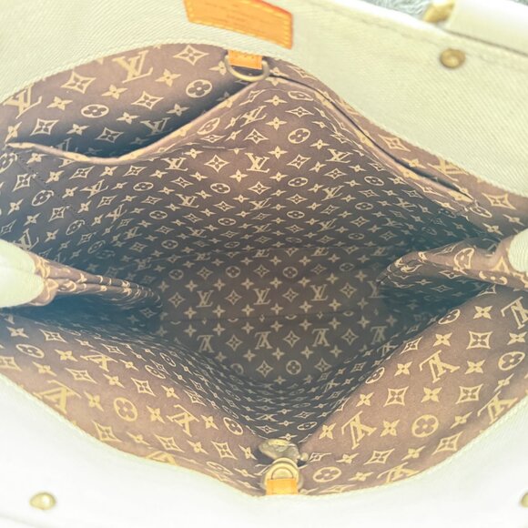 $2695 Authentic LOUIS VUITTON Paris Made in FRANCE VI0095 White Canvas Tote Bag - Picture 3 of 16